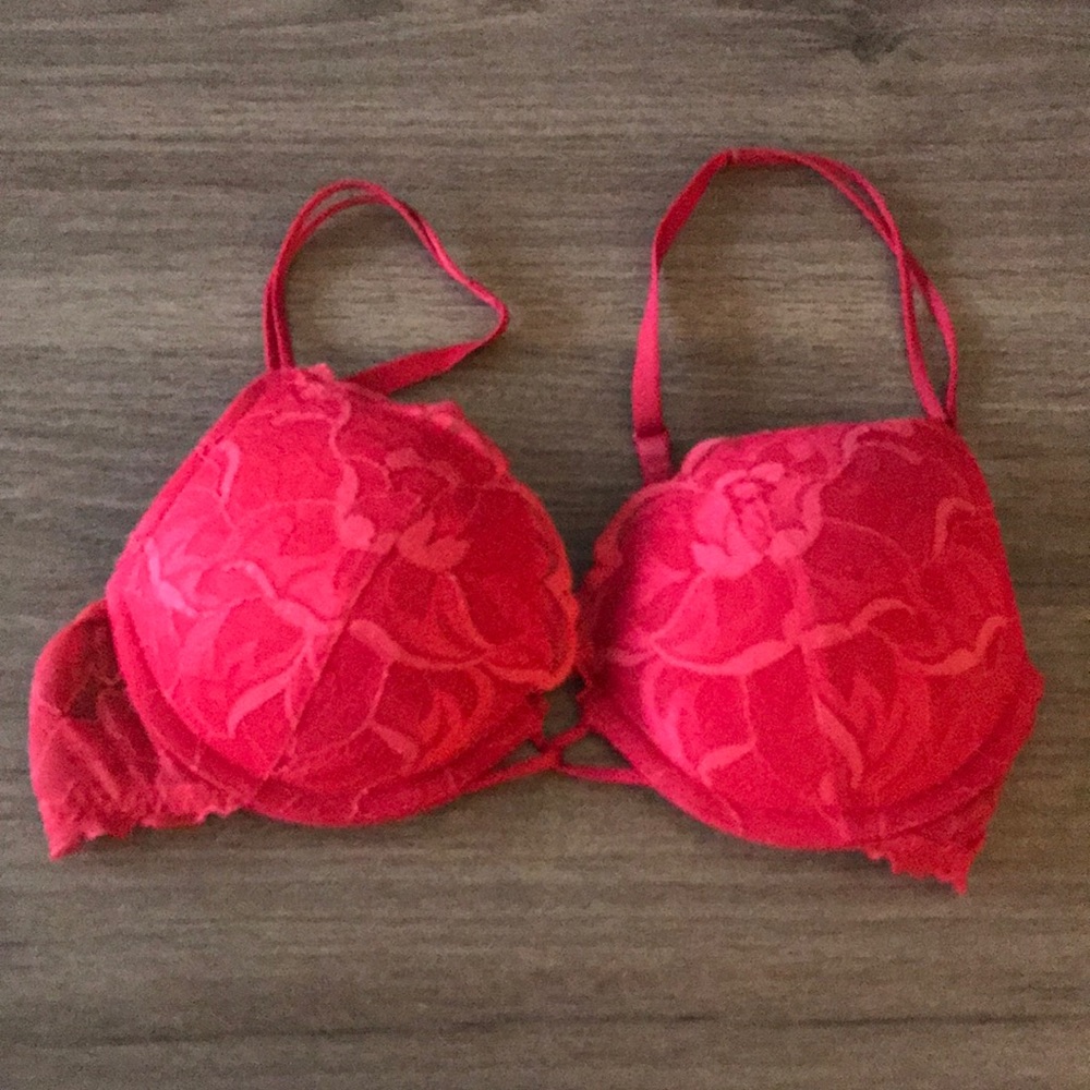 Victoria’s Secret red padded bra